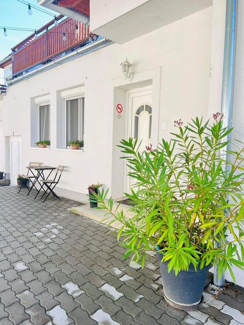 Pataky Apartmanok Veszprém Dış mekan fotoğraf